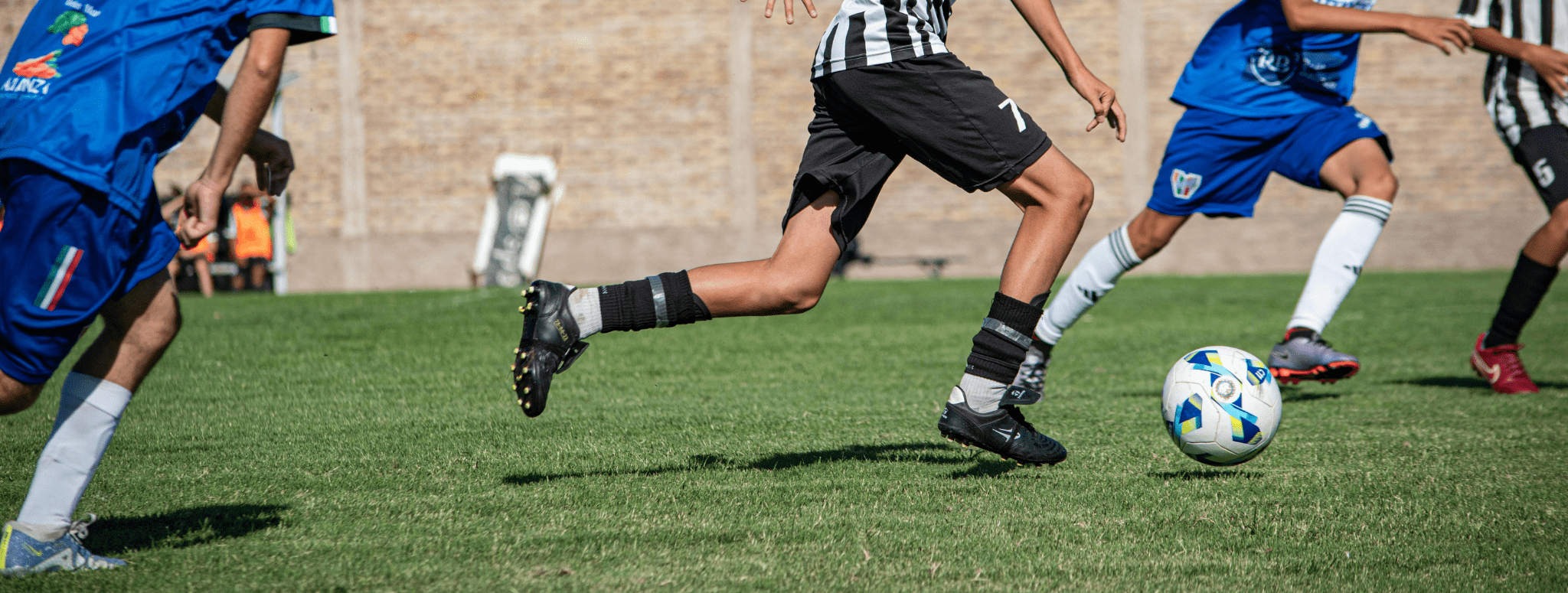 HENRY HAS BETWEEN GAME EXPERIENCES