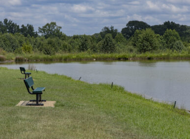 nash farm park lake